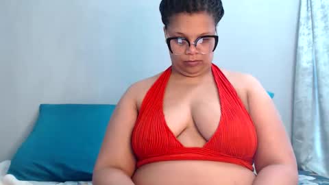 Snapshot of misslustxxx chatting on 19, 11, 2025 misslustxxx online show from 19, 11, 2025