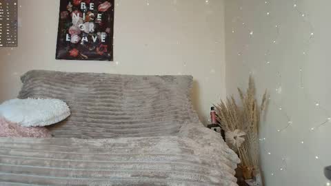  Vi  online show from 29, 11, 2025