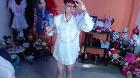 Miss Mia online show from 4, 5, 2026