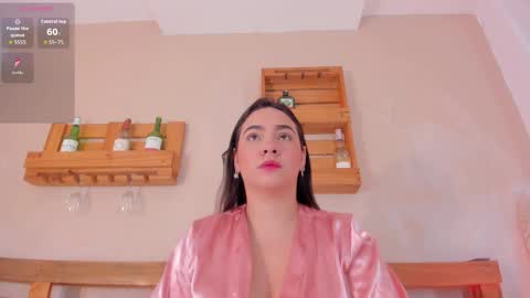 Mia  online show from 11, 2, 2026