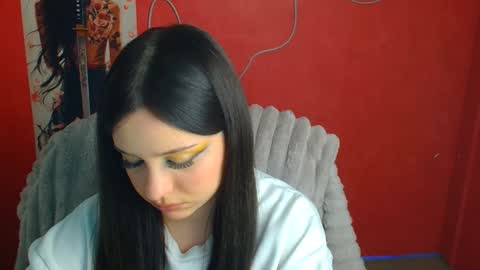 Mia online show from 4, 5, 2026