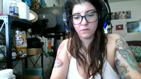 MissMona online show from 10, 2, 2026