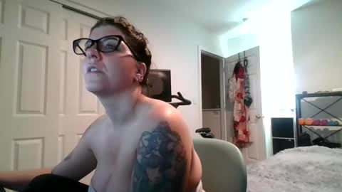 MissMona online show from 30, 4, 2026