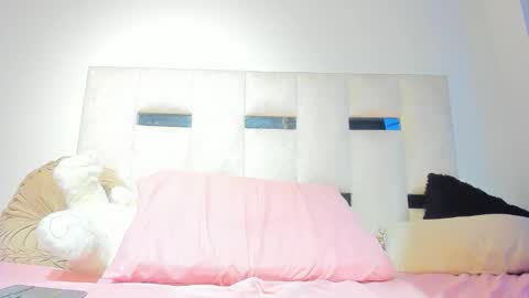 missnatasha05 online show from 19, 3, 2026