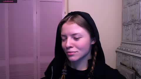 Olivia online show from 21, 12, 2024