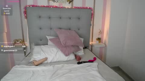 Penelope online show from 26, 2, 2025