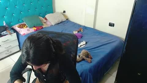 Snapshot of misspurple4 chatting on 16, 10, 2025 kassandra online show from 16, 10, 2025