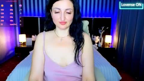 missrossi online show from 6, 11, 2025