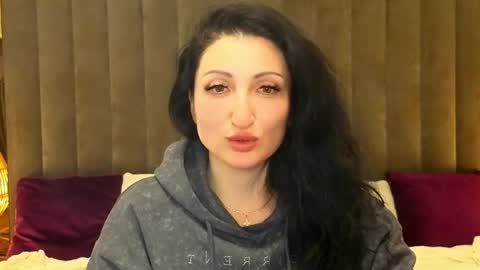 missrossi online show from 5, 5, 2026