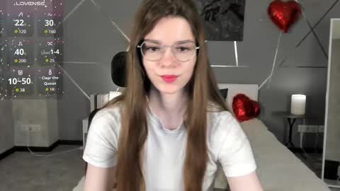 misss_evelyne online show from 12, 3, 2026