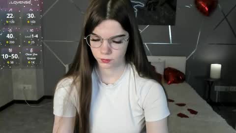 misss_evelyne online show from 18, 3, 2026