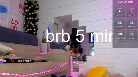 . online show from 8, 12, 2024