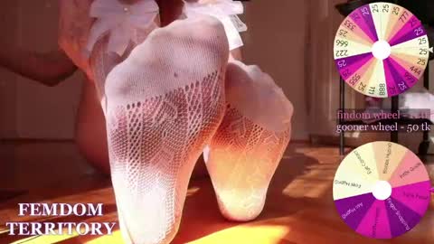 Misss Lola Angel online show from 5, 5, 2026