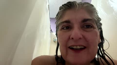 Miss Spooky Silverstacker online show from 29, 1, 2025