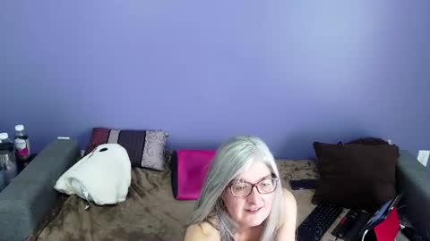 Miss Spooky Silverstacker online show from 14, 6, 2026
