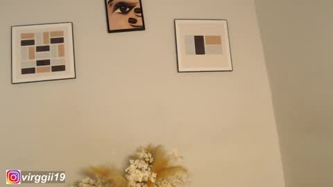 Snapshot of missvirggii chatting on 18, 9, 2025 missvirggii online show from 18, 9, 2025