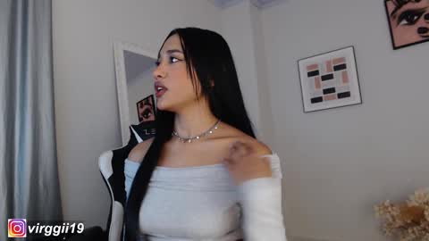 Snapshot of missvirggii chatting on 4, 10, 2025 missvirggii online show from 4, 10, 2025