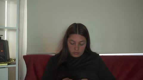 Pau OFmissweetpeach online show from 19, 4, 2026