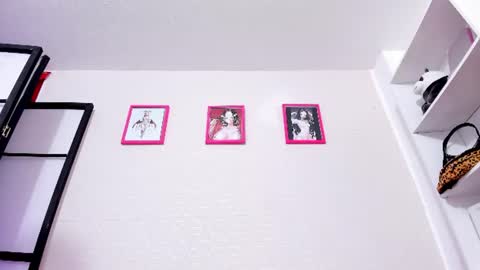 Snapshot of missweetpeach chatting on 14, 7, 2026 Pau OFmissweetpeach online show from 14, 7, 2026