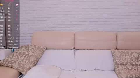 missxcaprice online show from 7, 7, 2026