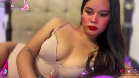 Snapshot of missxthalia697 chatting on 17, 7, 2026 Miss. Thalia online show from 17, 7, 2026