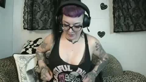 Missy Dee online show from 2, 5, 2026