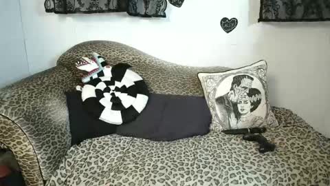Snapshot of missy_dee chatting on 29, 6, 2026 Missy Dee online show from 29, 6, 2026