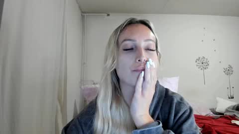 Snapshot of missy_matrix chatting on 3, 10, 2025 Missy matrix online show from 3, 10, 2025