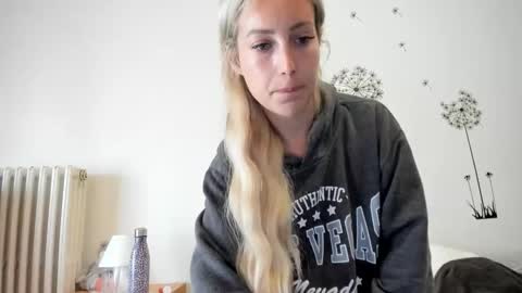 Snapshot of missy_matrix chatting on 8, 10, 2025 Missy matrix online show from 8, 10, 2025