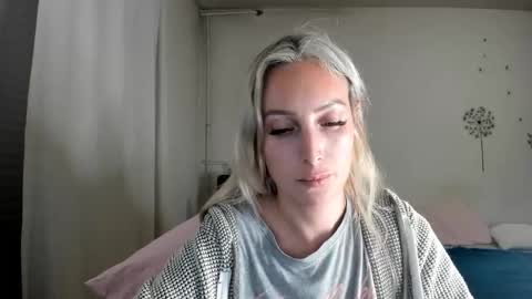 Snapshot of missy_matrix chatting on 15, 10, 2025 Missy matrix online show from 15, 10, 2025