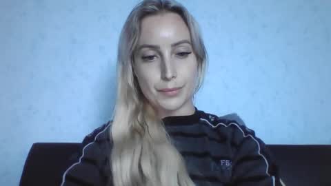 Snapshot of missy_matrix chatting on 1, 11, 2025 Missy matrix online show from 1, 11, 2025