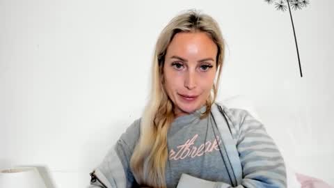 Snapshot of missy_matrix chatting on 3, 11, 2025 Missy matrix online show from 3, 11, 2025