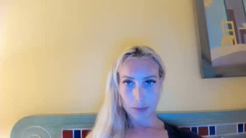 Snapshot of missy_matrix chatting on 22, 11, 2025 Missy matrix online show from 22, 11, 2025