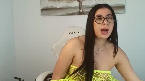 missyscarlet online show from 2, 5, 2026