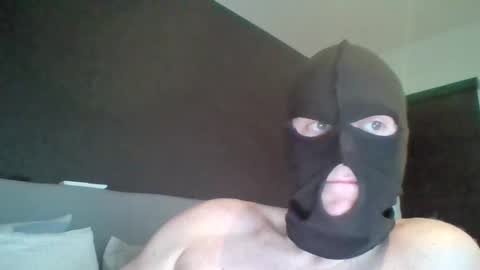 Snapshot of mister_tommm80 chatting on 5, 2, 2025 mister_tommm80 online show from 5, 2, 2025