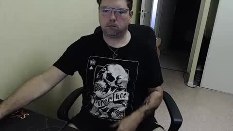 Snapshot of mistercoeur1 chatting on 3, 12, 2024 mistercoeur online show from 3, 12, 2024