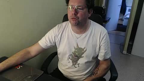 Snapshot of mistercoeur1 chatting on 18, 1, 2025 mistercoeur online show from 18, 1, 2025