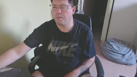 Snapshot of mistercoeur1 chatting on 15, 2, 2025 mistercoeur online show from 15, 2, 2025