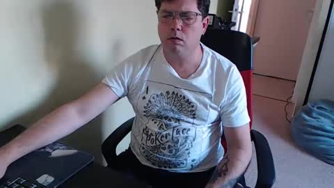 Snapshot of mistercoeur1 chatting on 20, 2, 2025 mistercoeur online show from 20, 2, 2025