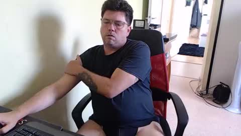 Snapshot of mistercoeur1 chatting on 30, 9, 2025 mistercoeur online show from 30, 9, 2025