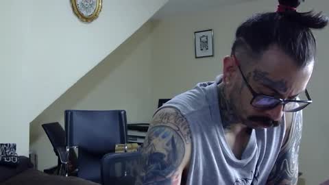 Snapshot of misternocturne chatting on 2, 12, 2025 misternocturne online show from 2, 12, 2025