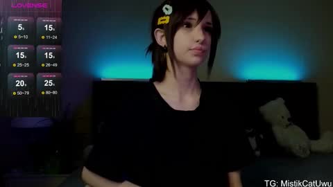 Snapshot of mistikcat chatting on 24, 2, 2026 mistikcat online show from 24, 2, 2026