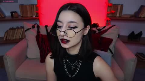 Marcelline online show from 12, 10, 2025