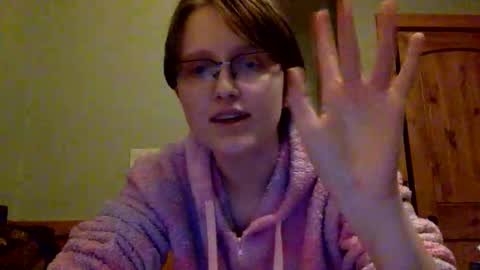 Snapshot of mistress_callie chatting on 29, 3, 2026 Lassie Cassie online show from 29, 3, 2026