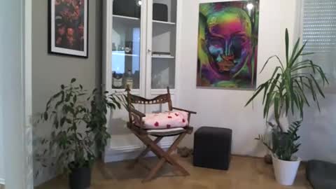 Snapshot of mistress_kasandrra chatting on 28, 2, 2025 Mistress Cassie - Cash online show from 28, 2, 2025