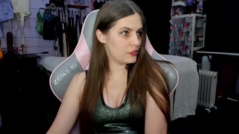 Dirty Priest and Ivi online show from 6, 3, 2025