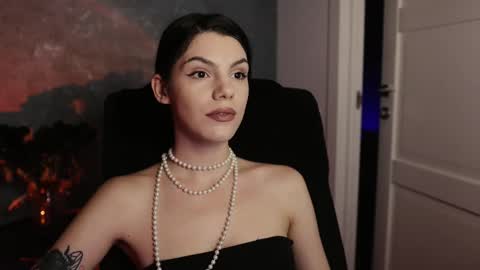 Miss Rochelle online show from 4, 3, 2025