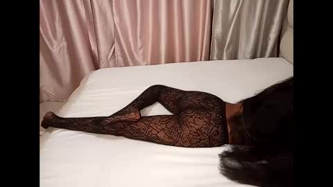 Snapshot of mistress_valentina1 chatting on 19, 3, 2026 mistress_valentina1 online show from 19, 3, 2026