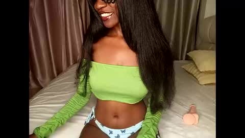 Snapshot of mistress_valentina1 chatting on 22, 3, 2026 mistress_valentina1 online show from 22, 3, 2026