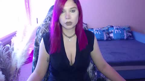 Snapshot of mistressbailey_x chatting on 4, 10, 2025 Miss Bailey online show from 4, 10, 2025